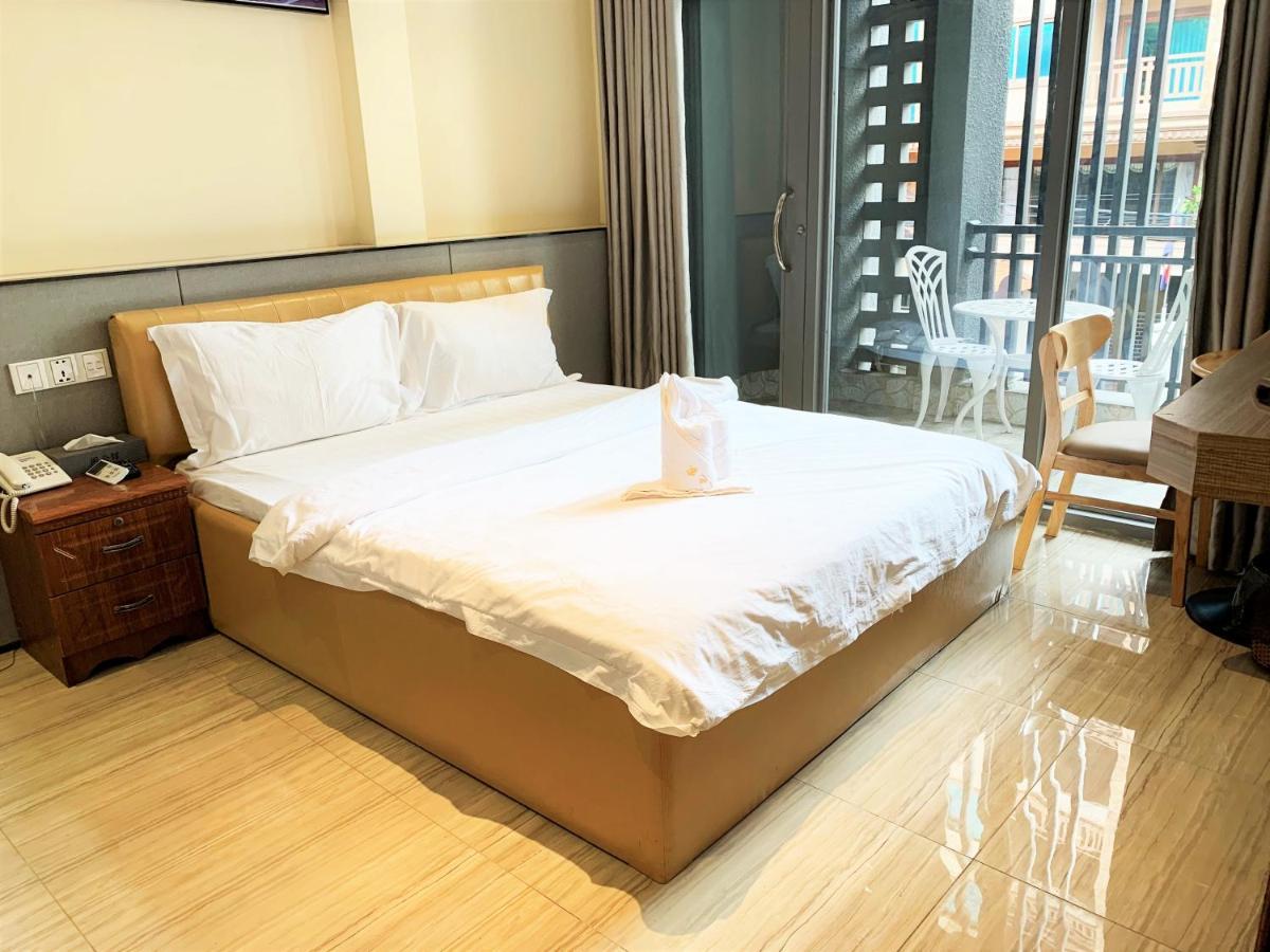 Min Hotel 1 Phnom Penh Exterior photo